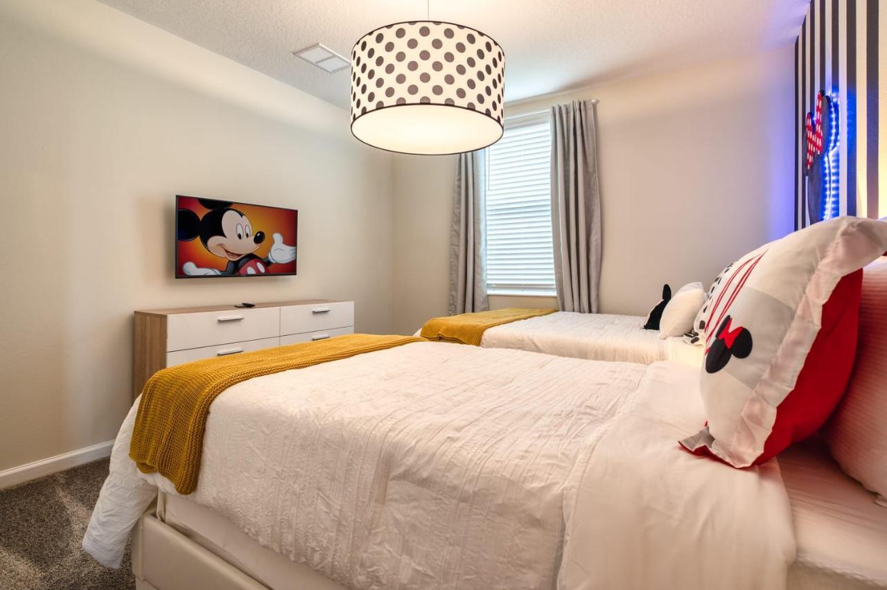 Modern Condo With Themed Bedroom Near Disney Orlando Exterior foto